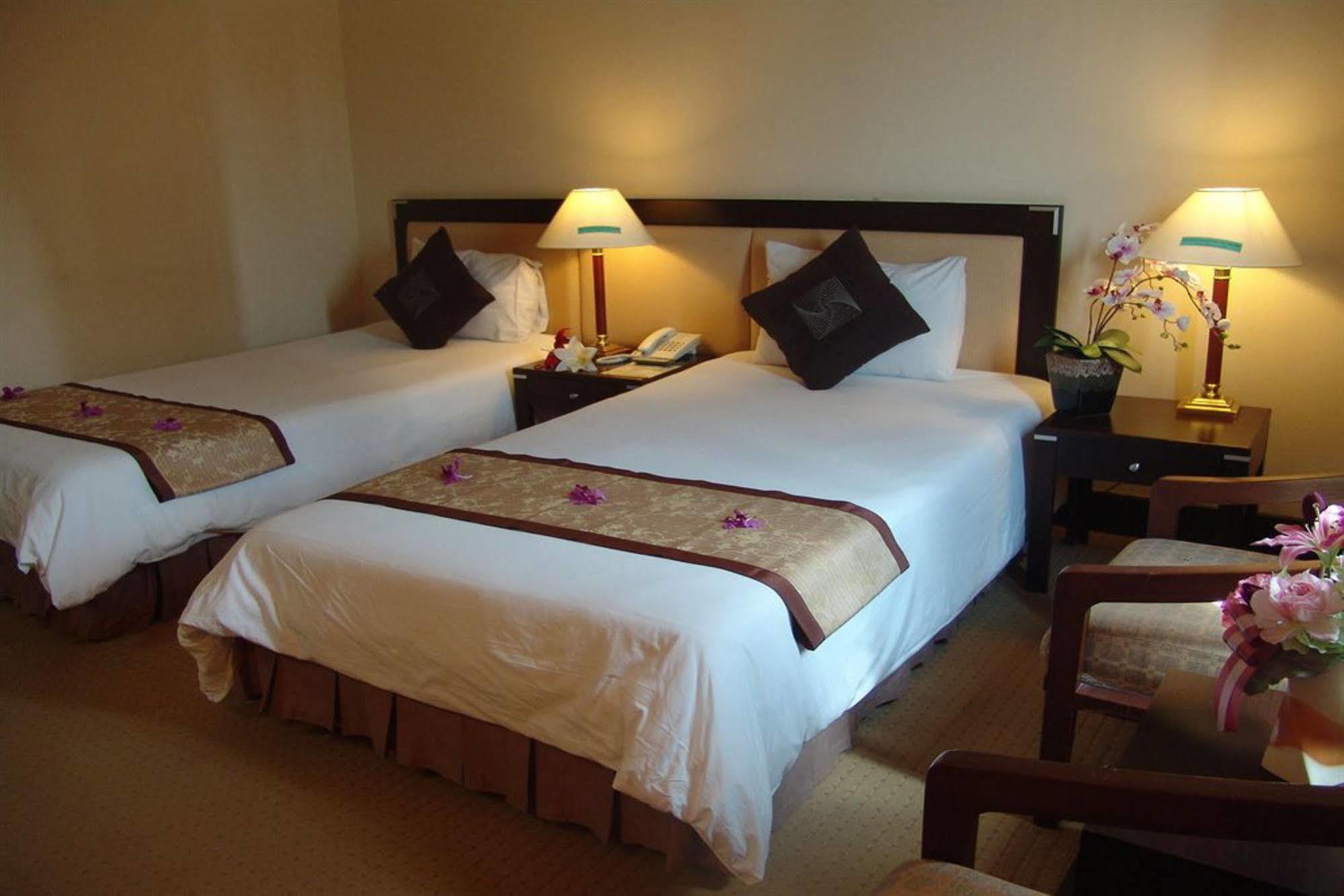 New Season Hotel Hat Yai Eksteriør billede